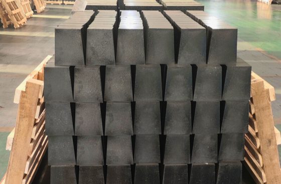 Magnesia Carbon Refractory Brick